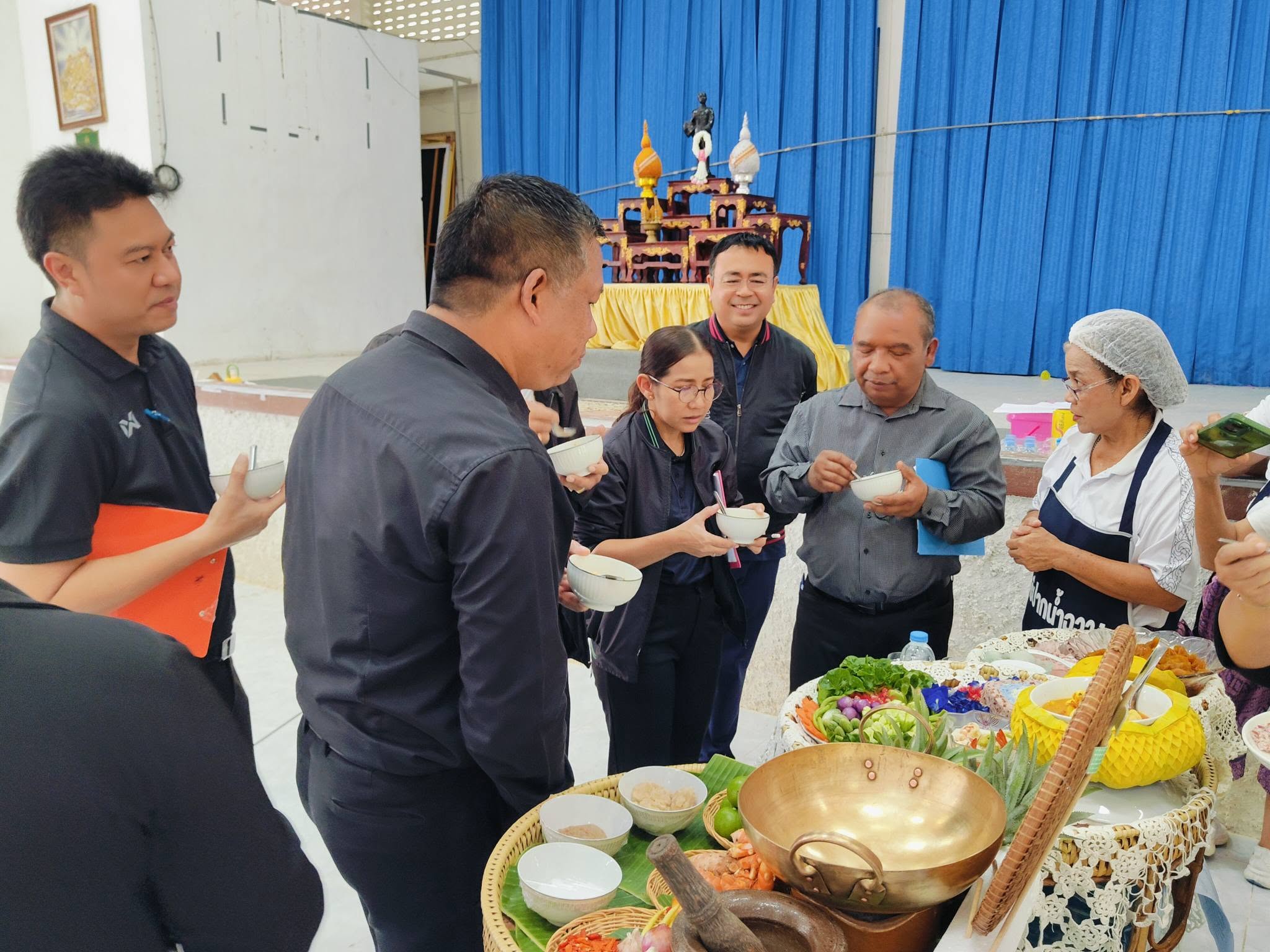 เรื่องเล่าชาวฉวาง พช.ฉวาง จัดกิจกรรม มหกรรมอาหารใต้ วิถีสตรีฉวาง 